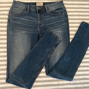 BKE (Buckle) Payton Skinny 28L